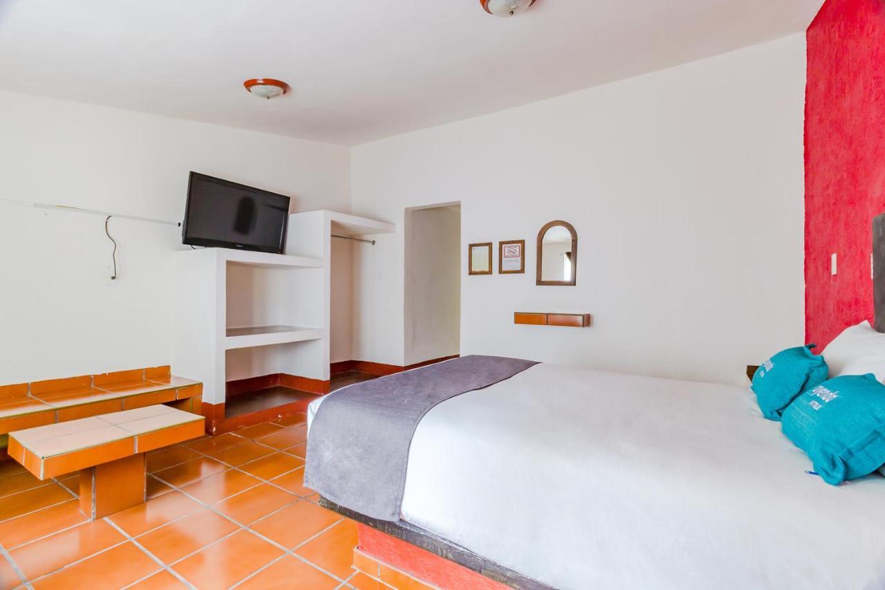 Hotel Ayenda Meson Del Rio Tepotzotlan Exteriér fotografie