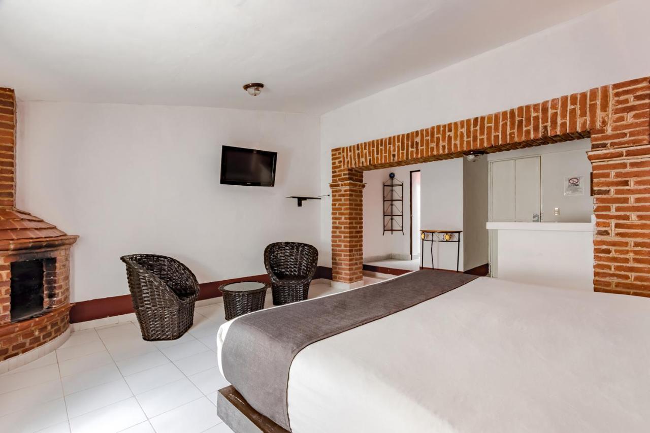 Hotel Ayenda Meson Del Rio Tepotzotlan Exteriér fotografie