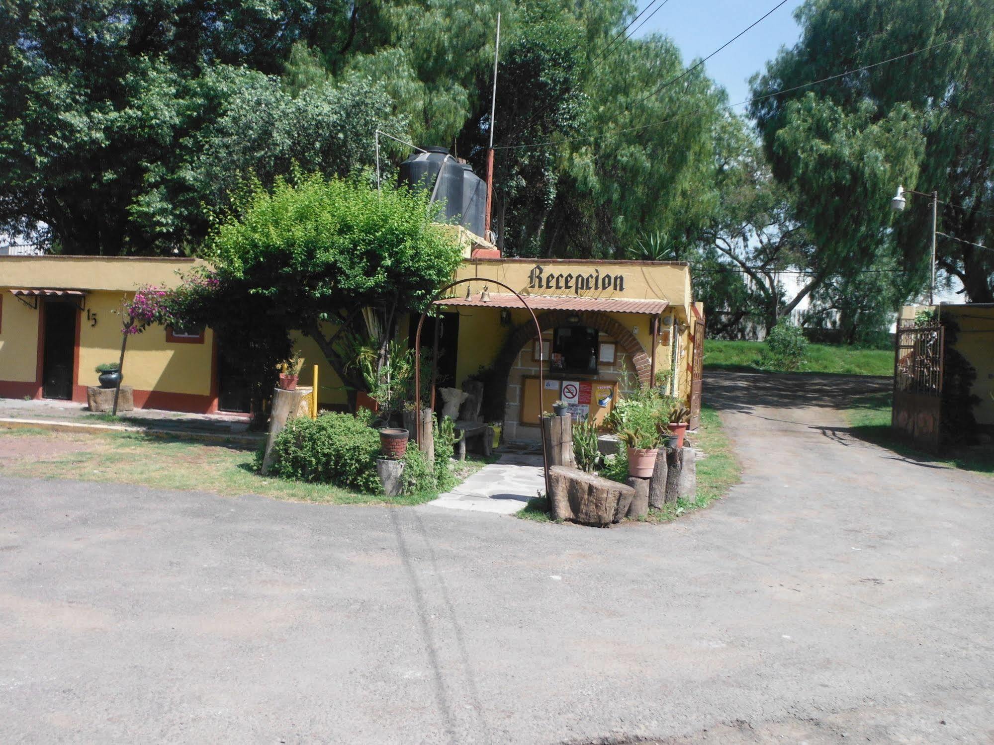 Hotel Ayenda Meson Del Rio Tepotzotlan Exteriér fotografie